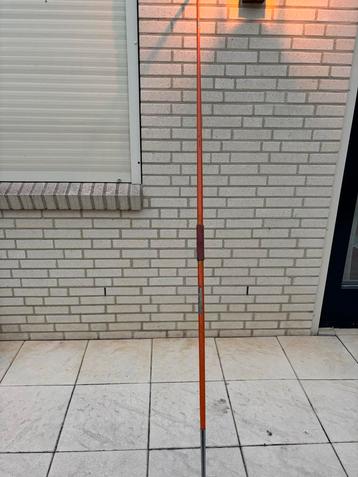 Speer om te oefenen beschikbaar voor biedingen