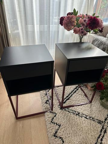2x Vikhammer nachtkastjes