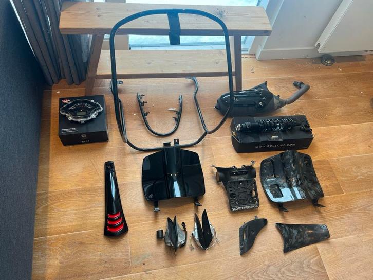 Vespa sprint 2023 onderdelen, Motoren, Tuning en Styling, Ophalen of Verzenden