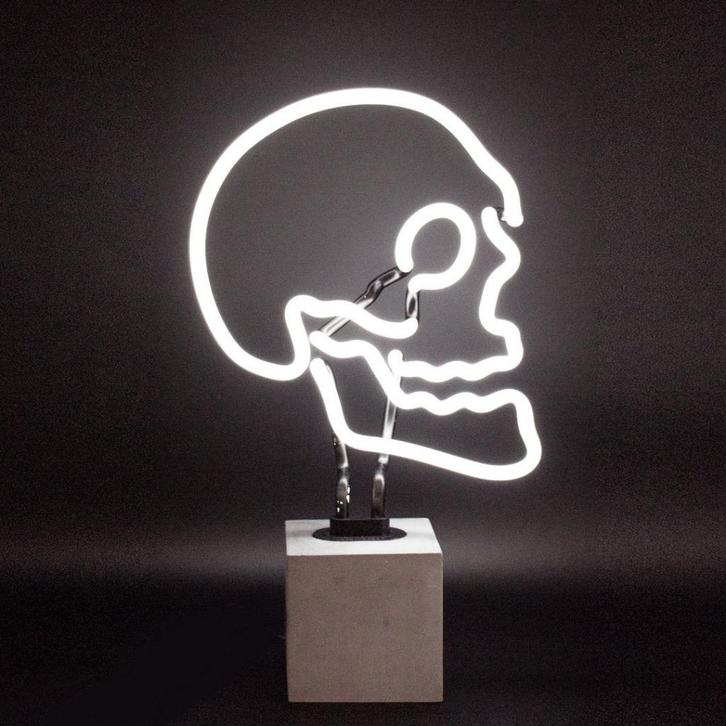 Neon verlichting SCHEDEL op voet, Verzamelen, Merken en Reclamevoorwerpen, Nieuw, Lichtbak of (neon) lamp, Ophalen of Verzenden