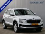 Skoda Karoq 1.5 TSI 150pk ACT Business Edition Automaat Appl, Auto's, Skoda, Stof, 1498 cc, 4 cilinders, Wit