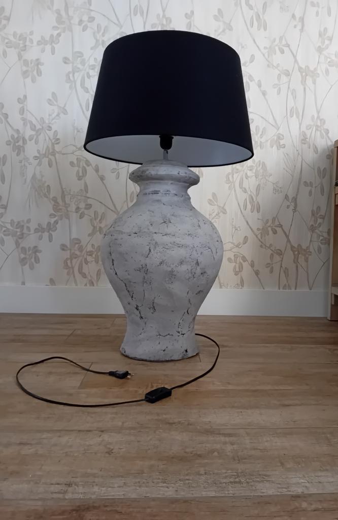 Tafelamp, Huis en Inrichting, Lampen | Tafellampen, Zo goed als nieuw, 75 cm of meer, Overige materialen, Ophalen
