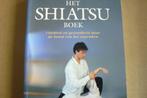 SHIATSU / vitaliteit en gezondheid / Het Shiatsu boek / Ki, Verzenden, Zo goed als nieuw, Overige onderwerpen, Instructieboek