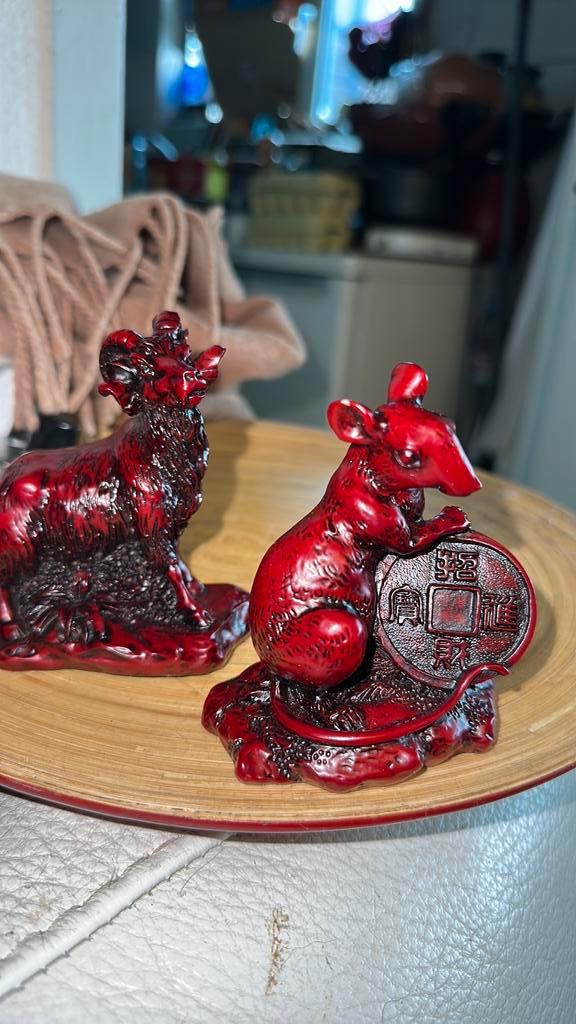 Zodiac Statue Feng Shui Decor Red Resin Guardian sheep&rat, Diversen, Kerst, Zo goed als nieuw, Verzenden