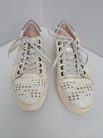 schoenen Mjus Maat : 38 Kleur : wit, Wit, Ophalen of Verzenden, Sneakers of Gympen, Gedragen