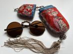 Antieke Chinese op zijde geborduurde zonnebrilkoker met bril, Antiek en Kunst, Ophalen of Verzenden