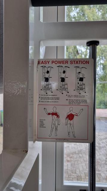 Technogym Easy Power Station beschikbaar voor biedingen