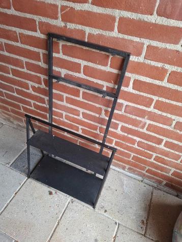 Ijzer GRATIS beschikbaar voor biedingen