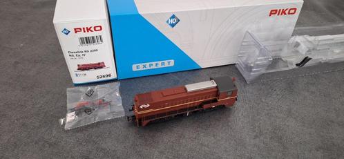 Piko ns 2200 bruin gelijkstroom, Hobby en Vrije tijd, Modeltreinen | H0, Zo goed als nieuw, Locomotief, Gelijkstroom, Piko, NS