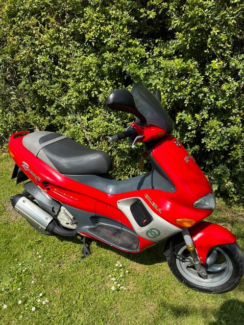 Gilera runner fxr 180cc M08 orgineel 180 rood duits, Motoren, Tuning en Styling, Ophalen of Verzenden