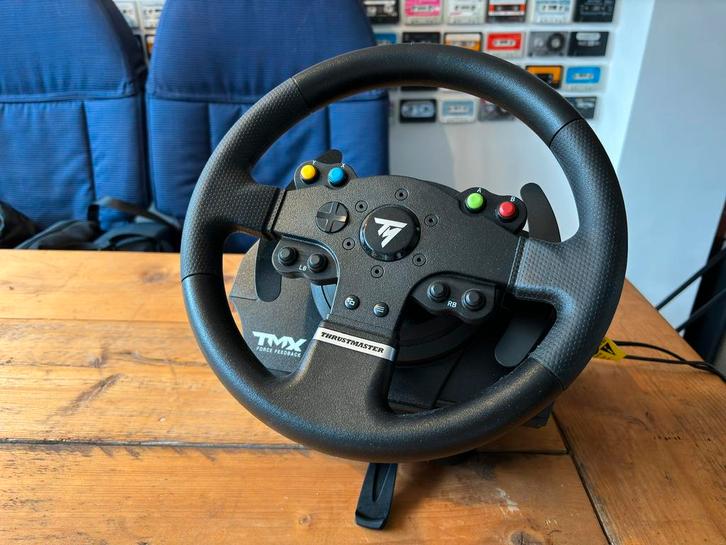 Thrustmaster TMX Force Feedback met standaard, Computers en Software, Joysticks, Zo goed als nieuw, Ophalen
