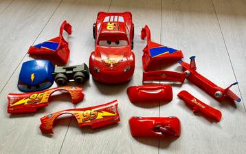 Cars speelgoed auto met accessoires beschikbaar voor biedingen