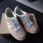 Nieuwe oudroze sneakers maat 36, Nieuw, Ophalen of Verzenden, Sneakers of Gympen, Roze