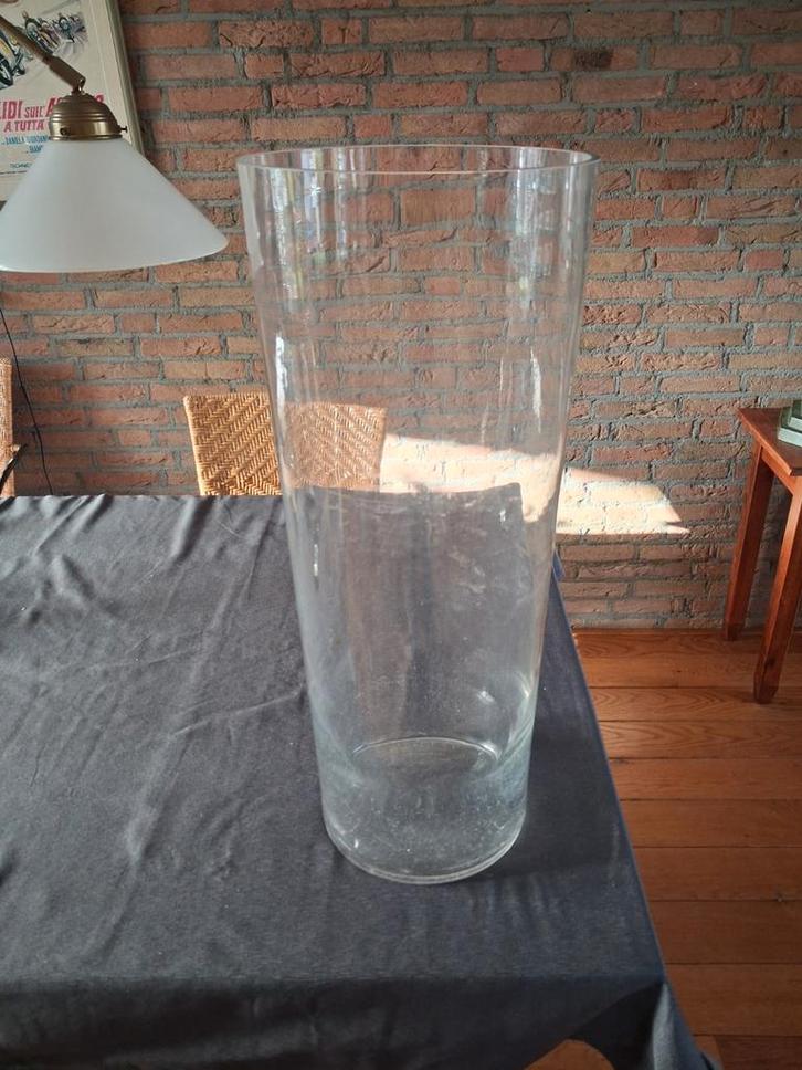 Grote glazen vaas - 65cm hoog, Huis en Inrichting, Woonaccessoires | Vazen, Overige kleuren, 50 tot 75 cm, Glas, Ophalen