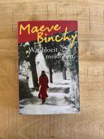 Wit bloeit de meidoorn, Boeken, Gelezen, Maeve Binchy, Ophalen of Verzenden, Nederland