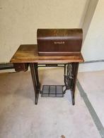 Antieke Singer Naaimachine met Tafel, Ophalen