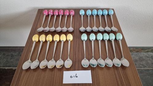 Paasei lepeltjes 4 sets van 6, Huis en Inrichting, Keuken | Bestek, Zo goed als nieuw, Los bestek, Rvs of Chroom, Ophalen of Verzenden