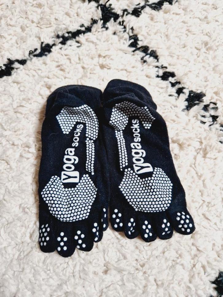 Nieuwe yoga sokken zwart met antislip maat 36-38, Kleding | Dames, Sokken en Kousen, Nieuw, Sokken en Kniesokken, Maat 35 t/m 38