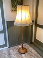 Sfeervolle vintage vloerlamp, Ophalen of Verzenden, Zo goed als nieuw, 150 tot 200 cm