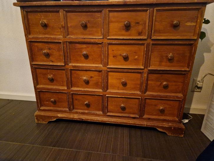 Authentiek apothekerskastje met veel lades, Huis en Inrichting, Kasten | Ladekasten, Gebruikt, 100 tot 150 cm, 50 tot 100 cm, 25 tot 50 cm