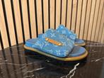 LV Pool Pillow Slippers Maat 39 Nieuw, Ophalen of Verzenden, Nieuw, Blauw, Slippers