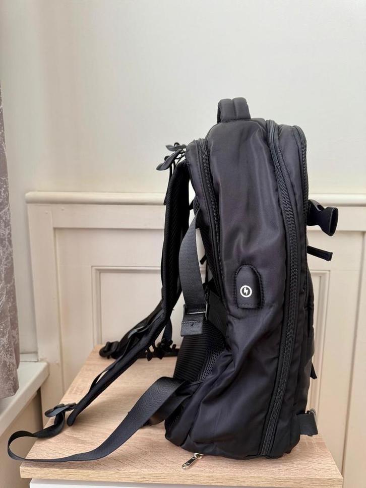 Rugzak in zeer goede staat, Sieraden, Tassen en Uiterlijk, Tassen | Rugtassen, Zo goed als nieuw, Overige merken, 25 tot 40 cm