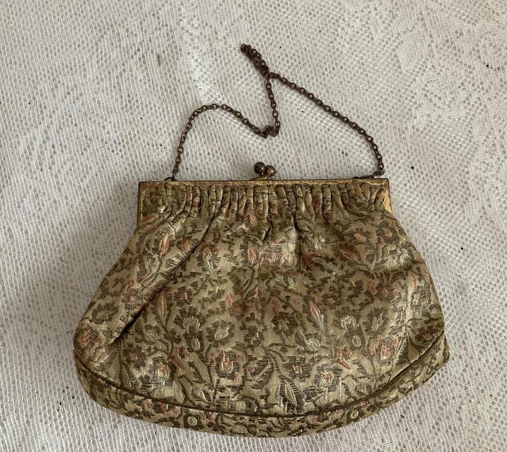 Brocante oud avondtasje / Gobelin, Sieraden, Tassen en Uiterlijk, Tassen | Damestassen, Gebruikt, Avondtasje, Overige kleuren