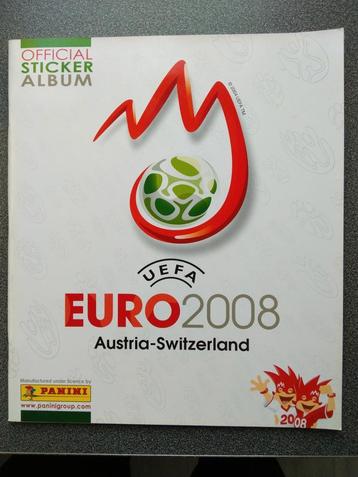 Leeg panini album + dichte box met 100 zakjes Euro 2008 beschikbaar voor biedingen