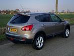Nissan Qashqai 2.0 Tekna Premium APK 11-2026 Airco Leder NAP, Auto's, Voorwielaandrijving, Zwart, 4 cilinders, Bruin