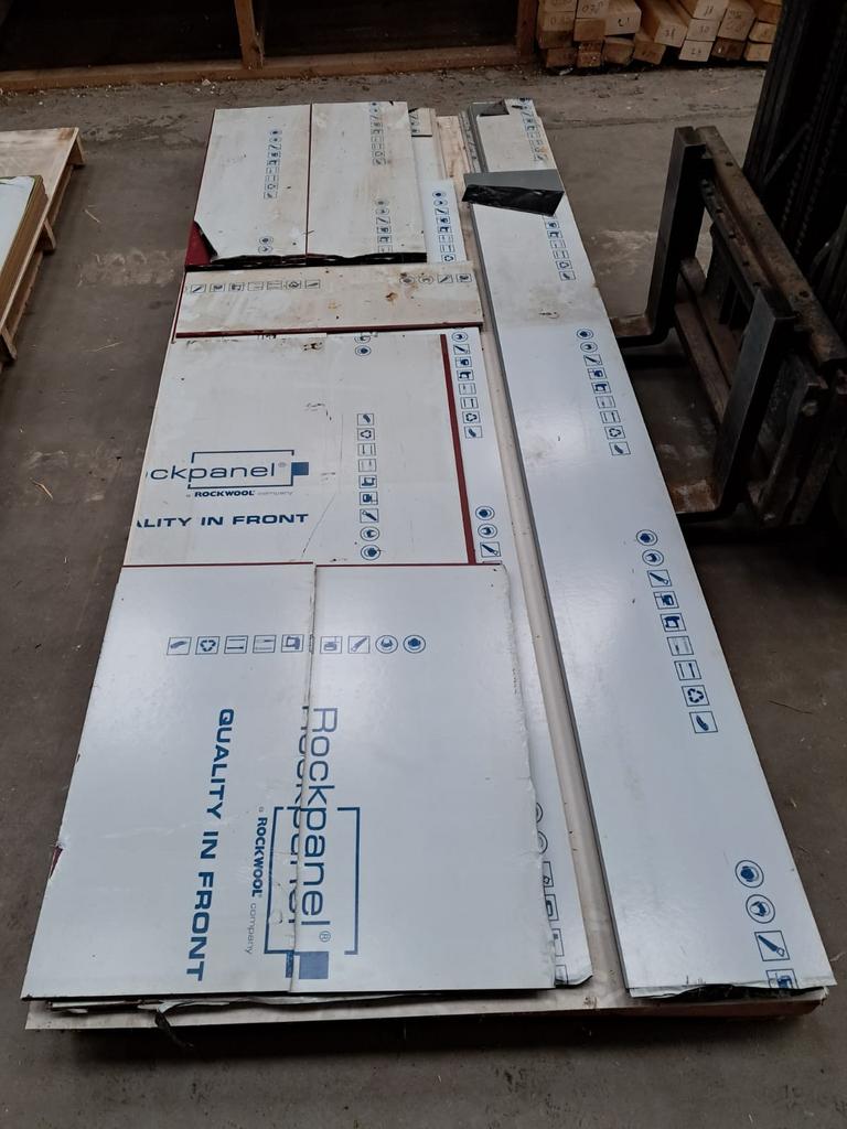 Partijtje Rockpanel rood 6mm, Tuin en Terras, Palen, Balken en Planken, Ophalen