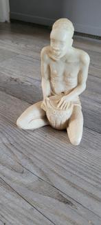 Heel bijzonder beeldje, trommelaar, ivoor of?, Antiek en Kunst, Ophalen of Verzenden