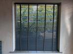 Nette houten jaloezieën, Huis en Inrichting, Stoffering | Gordijnen en Lamellen, Ophalen, Gebruikt, Grijs, 150 tot 200 cm
