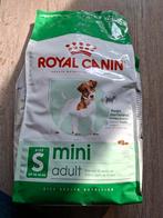 Nieuwe en ongeopende 4 KG zak Royal Canin mini adult, Ophalen, Hond