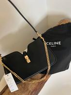 Celine Camille schoudertas, Ophalen of Verzenden, Zo goed als nieuw, Zwart, Leer