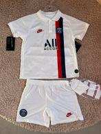 Nike PSG kids voetbal tenue 110-116, Ophalen of Verzenden, Nieuw, Jongen of Meisje, Sport- of Zwemkleding
