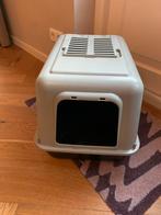 Gratis kattenbak plus kattenmand voor vervoer, Dieren en Toebehoren, Ophalen, Zo goed als nieuw