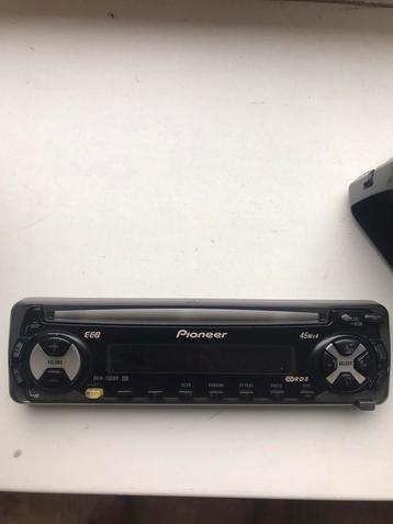 Pioneer radio cd speler auto DEH-1300R beschikbaar voor biedingen