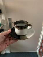 Kop en schotel, Huis en Inrichting, Keuken | Servies, Ophalen of Verzenden, Zo goed als nieuw, Overige stijlen, Kop(pen) en/of Schotel(s)