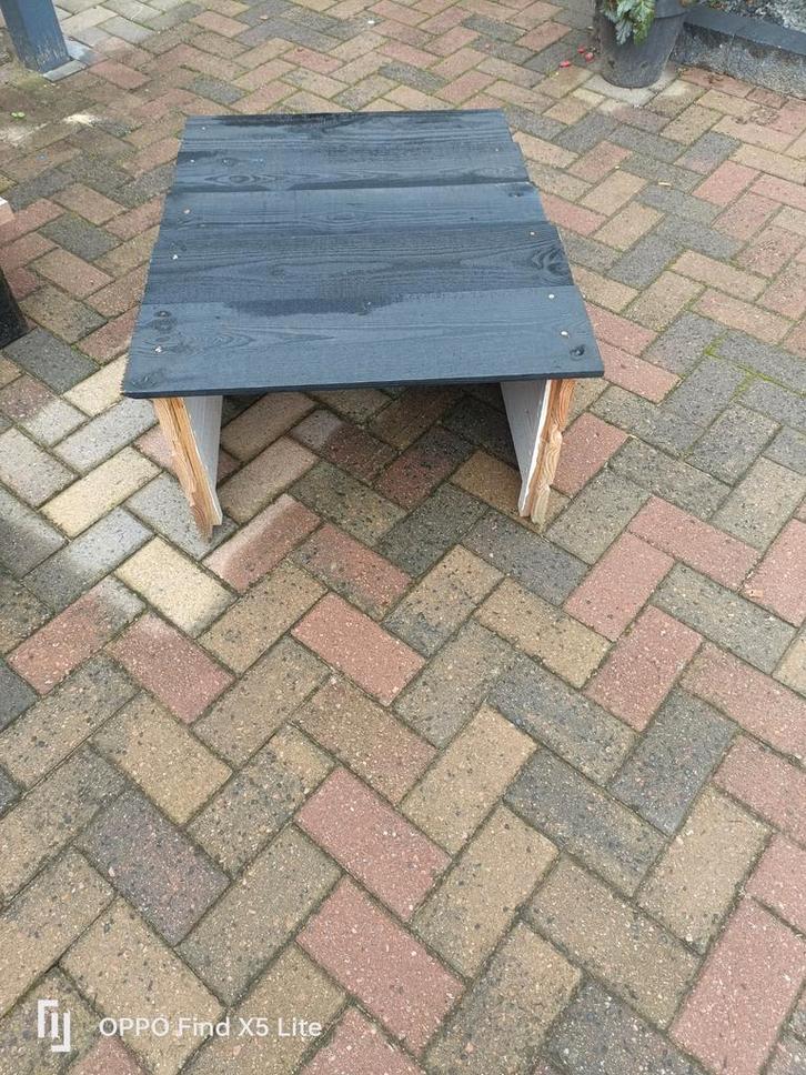 Garage voor Robot Grasmaaier, Tuin en Terras, Bloembakken en Plantenbakken, Gebruikt, Hout, Tuin, 30 tot 60 cm, 60 tot 100 cm