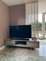 Prachtige TV meubel.  Licht eiken. Modern. Massief. 2x lades, Huis en Inrichting, 150 tot 200 cm, Minder dan 100 cm, 50 tot 75 cm
