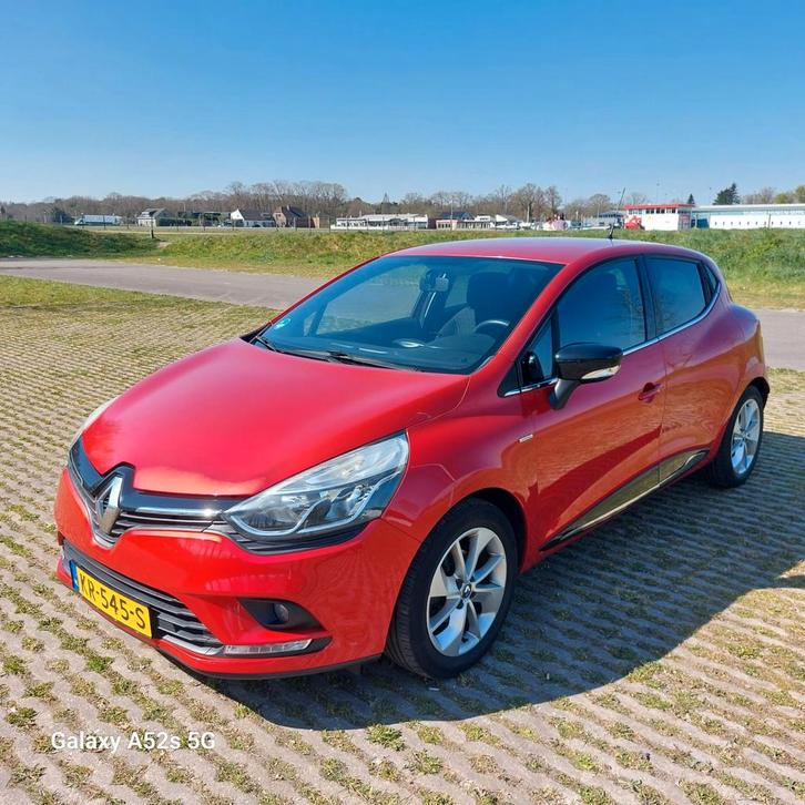 Renault Clio Energy TCe 90pk Eco2 S&S 2016 Rood, Auto's, Renault, Particulier, Clio, ABS, Airbags, Airconditioning, Bluetooth