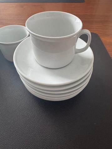 Bavaria Koffiekopjes met Schotel - Wit beschikbaar voor biedingen