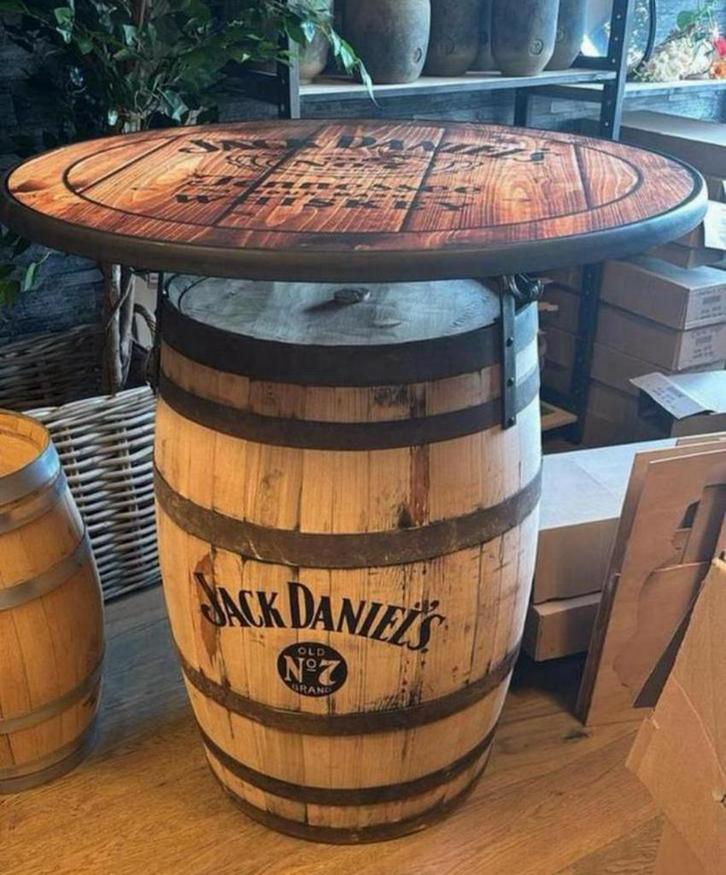 Statafel van jack daniels, Tuin en Terras, Regentonnen, Zo goed als nieuw, Hout, 150 liter of meer, Ophalen