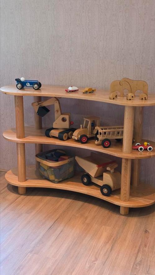 Open kast (organische vorm) voor speelgoed, Kinderen en Baby's, Kinderkamer | Commodes en Kasten, Zo goed als nieuw, 105 cm of meer