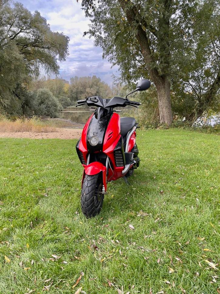 Peugeot Ludix Blaster 2006 Watergekoeld LC (ORIGINEEL), Fietsen en Brommers, Scooters | Peugeot, Zo goed als nieuw, Ludix, Maximaal 45 km/u