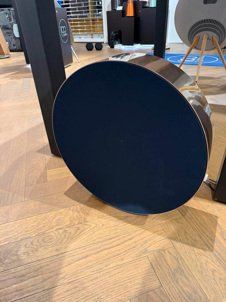 Bang & Olufsen BeoSound Edge brass incl muurbeugel, Audio, Tv en Foto, Luidsprekers, Zo goed als nieuw, Front, Rear of Stereo speakers