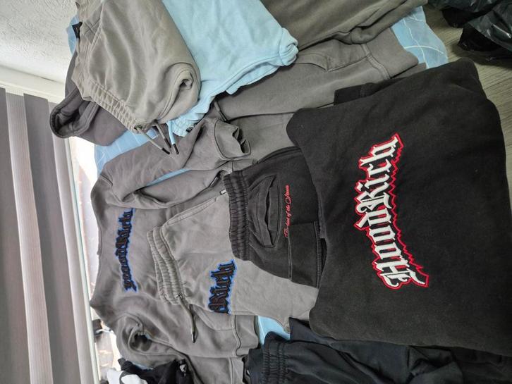 Groot merk pakket jongenskleding 12 13 jaar hoodrich, Kinderen en Baby's, Kinderkleding | Maat 158, Zo goed als nieuw, Jongen