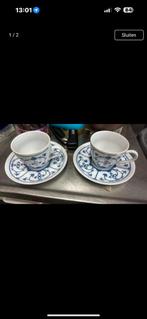 2 kop en schotels Jagers eisenberg original bleu Saks, Antiek en Kunst, Antiek | Servies compleet, Ophalen