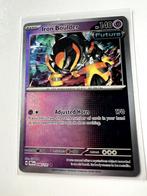 046/131 - Iron Boulder - Prismatic Evolutions - Pokéball, Ophalen of Verzenden, Nieuw, Losse kaart