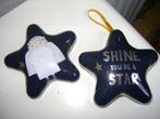 2kerststerren wit houten klok met klepel goudkl steker beeld, Diversen, Kerst, Ophalen of Verzenden, Zo goed als nieuw